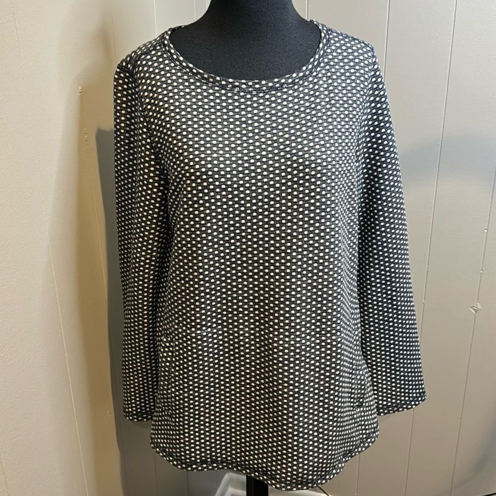 Talbots navy white dot textured stretch woven long sleeve pullover tunic. Medium